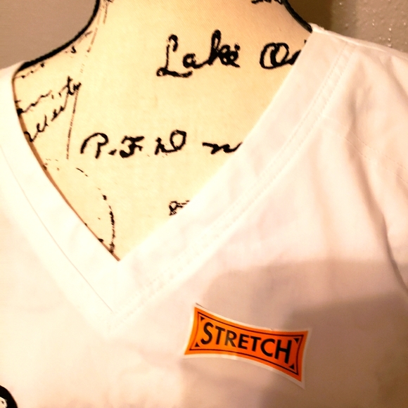 Women's uniform top - Picture 3 of 8